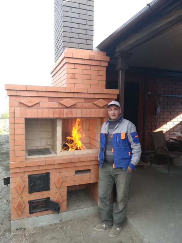 Мангал из кирпича, печник